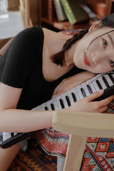 女儿的朋友电影在线观看